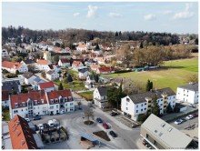Ortskern Leitershofen mit Altbestand RESERVIERT - TRAUMGRUNDST�CK MIT BAUGENEHMIGUNG -
Grundst�ck mit Altbestand im Ortskern Stadtbergen/Leitershofen