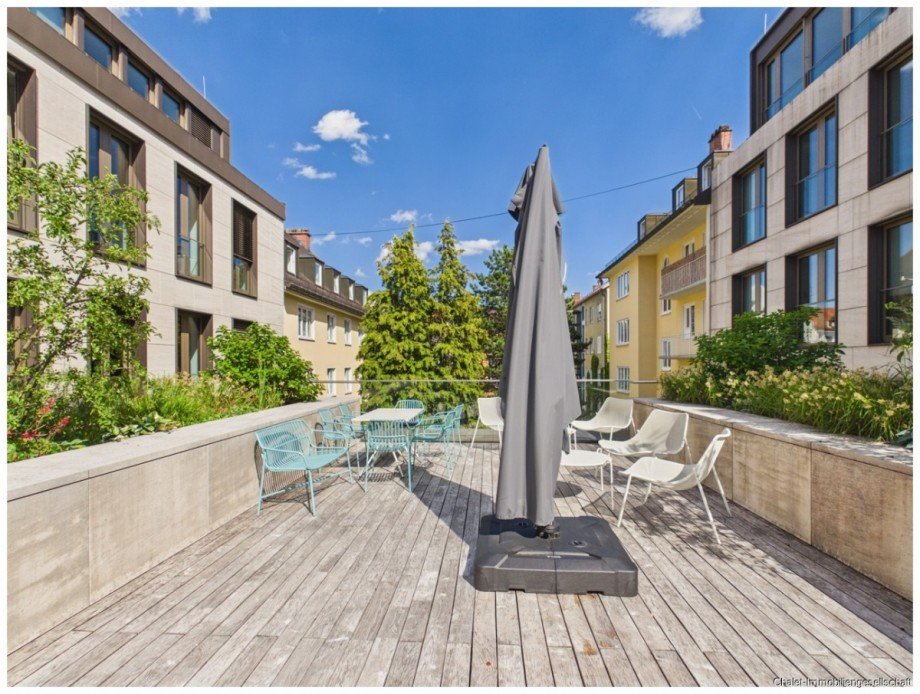 Traumhafte Dachterrasse B�rohaus M�nchen