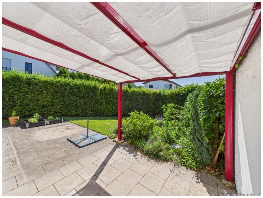 Terrasse Doppelhaush�lfte Eching