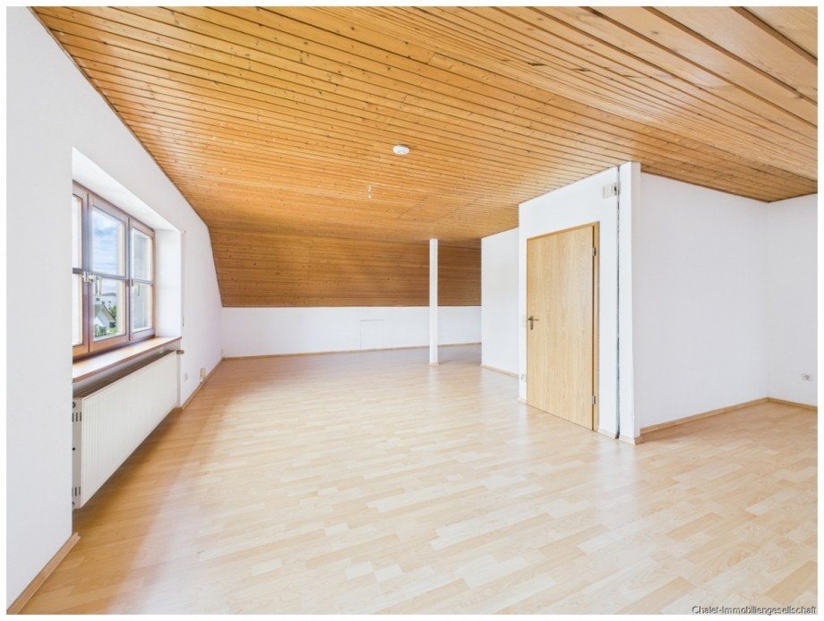 Dachstudio Doppelhaush�lfte Eching