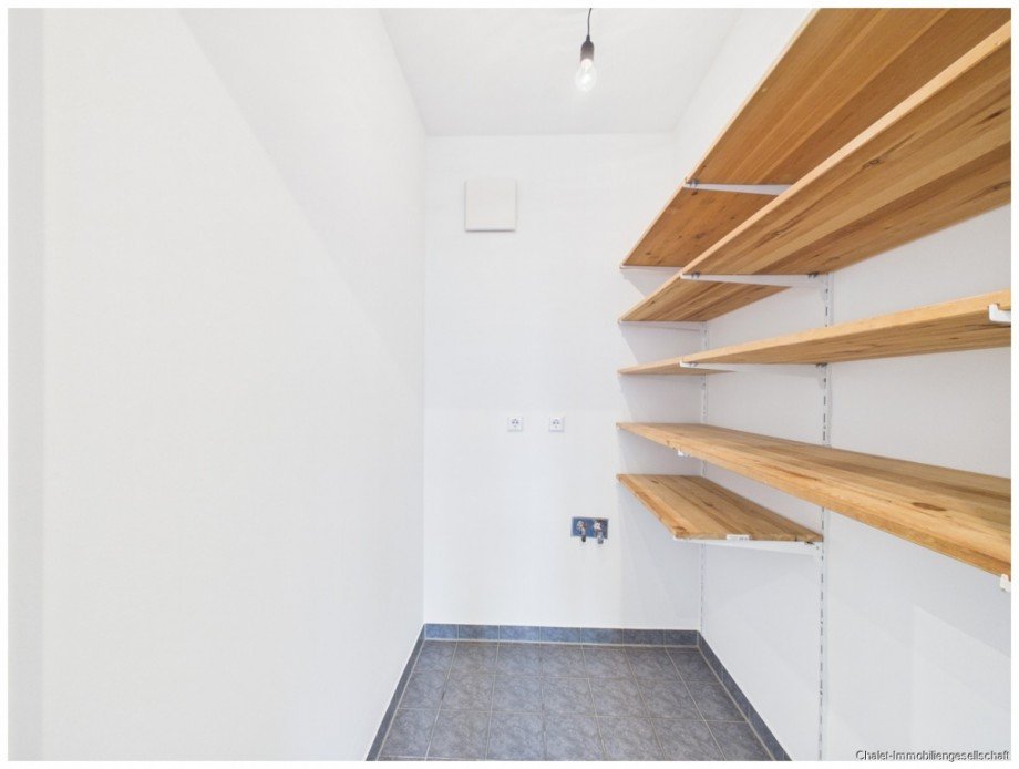 Abstellkammer mit WM Anschluss Etagenwohnung Dachau