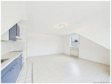 Wohnraum / Vorher Gro�z�gige 1-Zimmer Wohnung mit Balkon - Ruhige Lage zum Wohlf�hlen