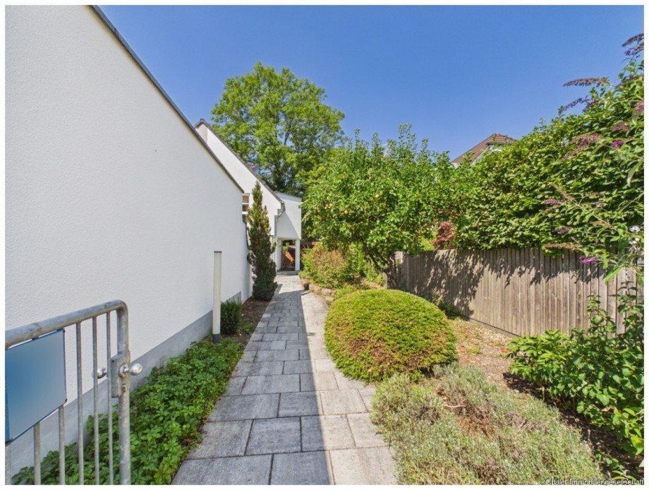 Zugang Einfamilienhaus M�nchen / Obermenzing