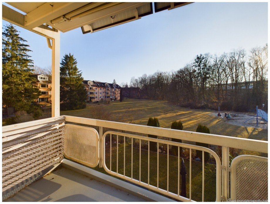 Blick vom Balkon Etagenwohnung M�nchen / Fasangarten