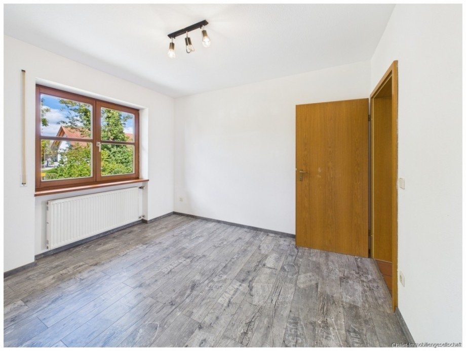 Schlafzimmer 4 Doppelhaush�lfte Eching