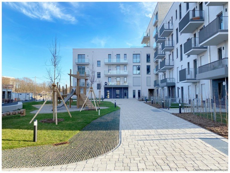 Hausansicht M�nchen Freiham Etagenwohnung Gro�z�gige 2-Zimmer Wohnung mit Balkon und Einbauk�che