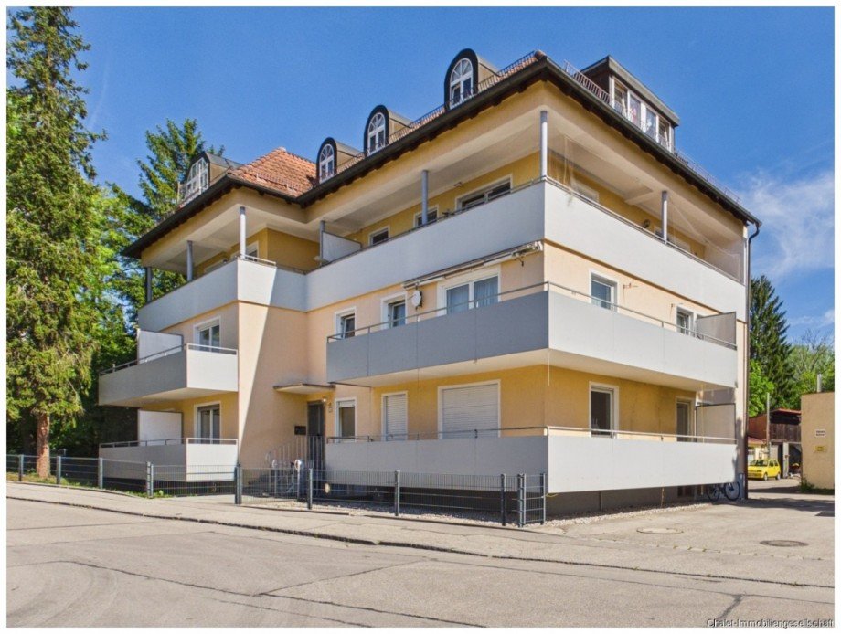 Ansicht Haus Erdgeschosswohnung Unterhaching