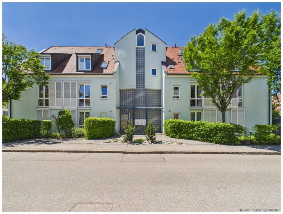 Ansicht Haus Etagenwohnung Dachau