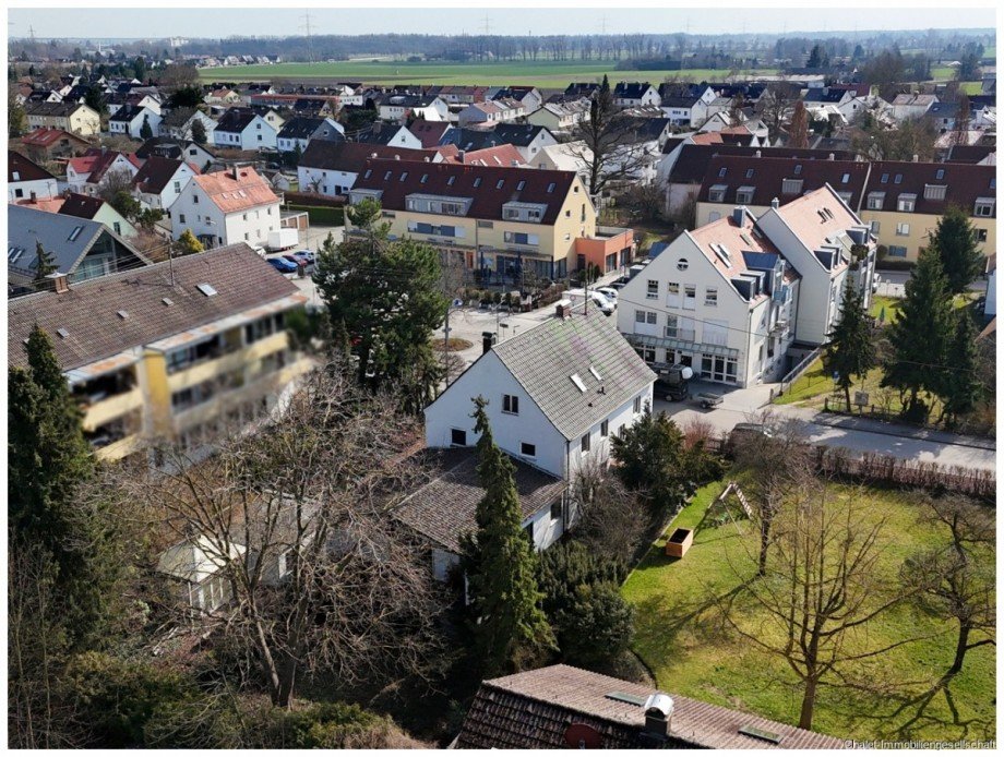 Blick �ber den Altbestand nach S�d-Ost Wohngrundst�ck Stadtbergen / Leitershofen