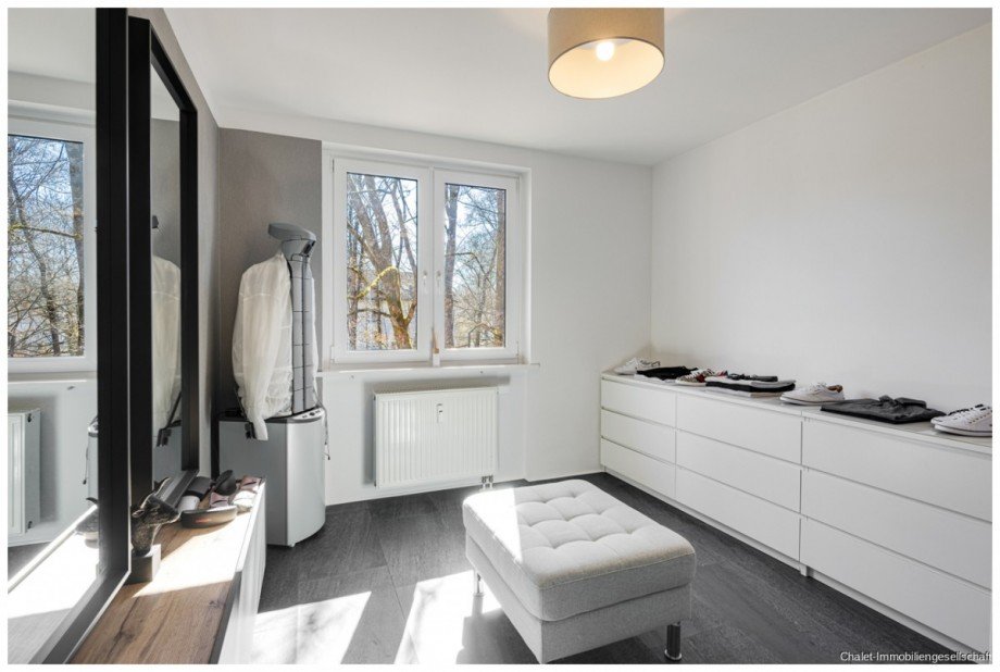 Ankleide-/Schlafzimmer Etagenwohnung M�nchen