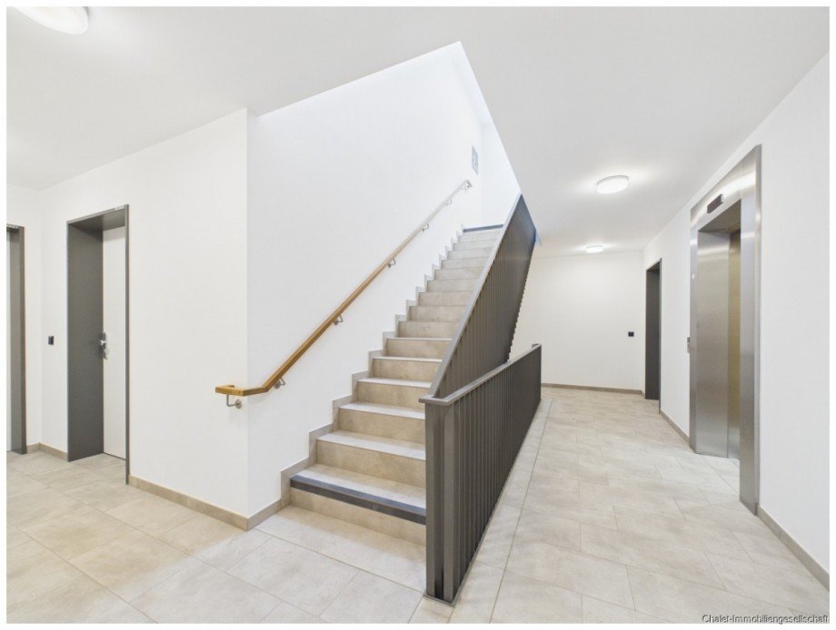 Treppenhaus Etagenwohnung M�nchen