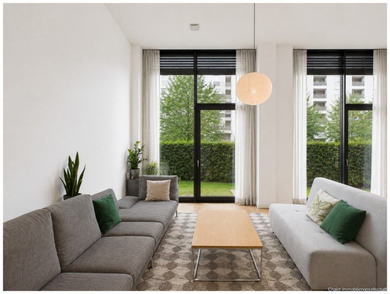 Wohnraum M�nchen / Neuhausen-Nymphenburg Erdgeschosswohnung Stillvolle Erdgeschosswohnung mit hochwertiger Vollm�blierungim begehrten FRIENDS Tower M�nchen