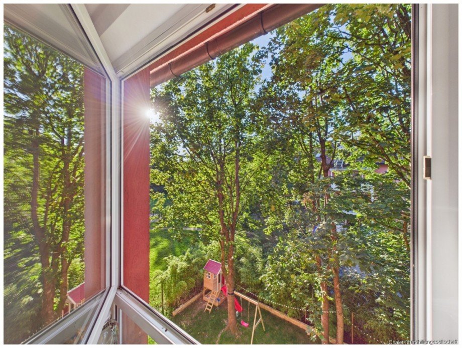 Blick aus dem Schlafzimmer Etagenwohnung M�nchen