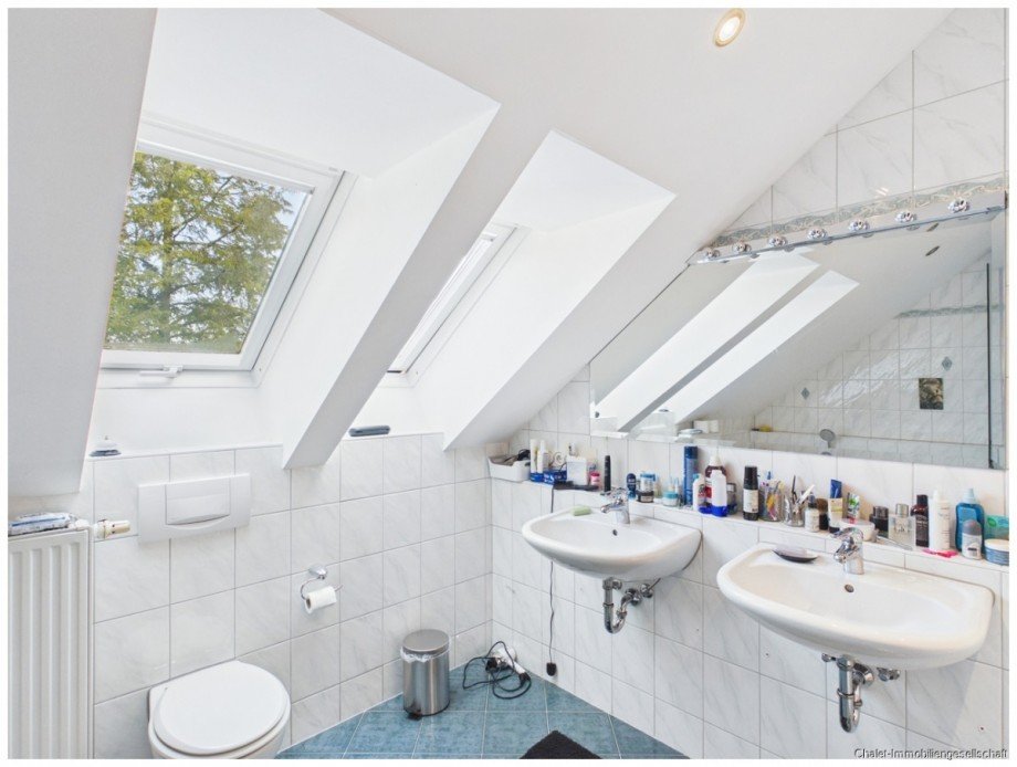 Badezimmer Dachgeschosswohnung M�nchen / Allach-Untermenzing