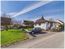 Zuwegung mit Altbestand AM FELD UND DOCH URBAN -
Herrliches Grundst�ck f�r Ihr Einfamilien- oder Doppelhaus in Karlsfeld
