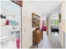 Diele im Obergeschoss GARTENMAISONETTE, 4-Zimmer-Wohnung mit S�dterrasse, Hobbyraum und Gartenanteil