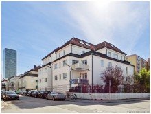 Stra�enansicht RUHIGE DACHGESCHOSS-MAISONETTE - in zentraler Lage M�nchen Moosach
