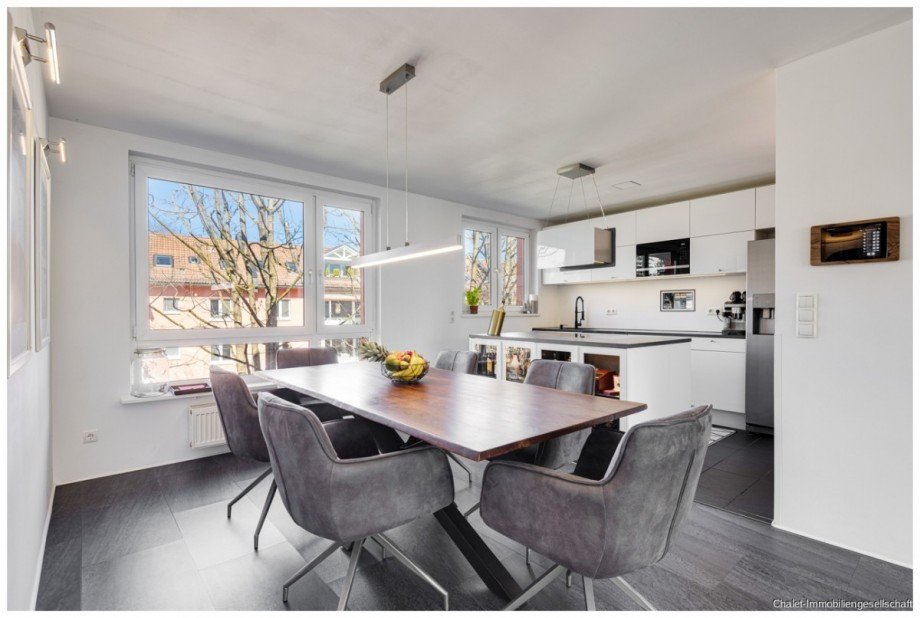 hochwertige Einbauk�che Etagenwohnung M�nchen